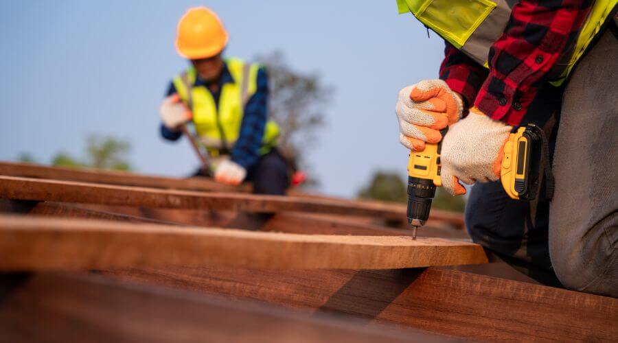 Professional gutter cleaning in Lincoln, MT